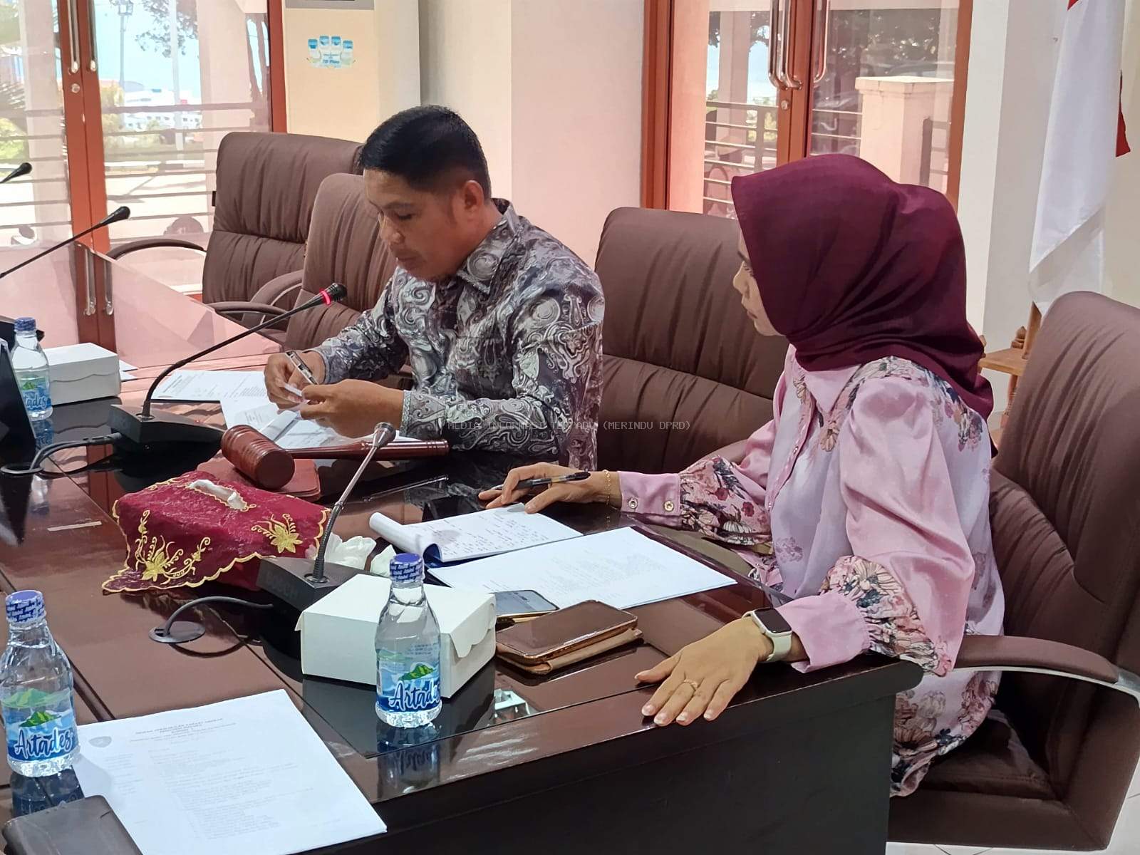 Komisi I Dorong Kejelasan Hibah Lahan di SBB