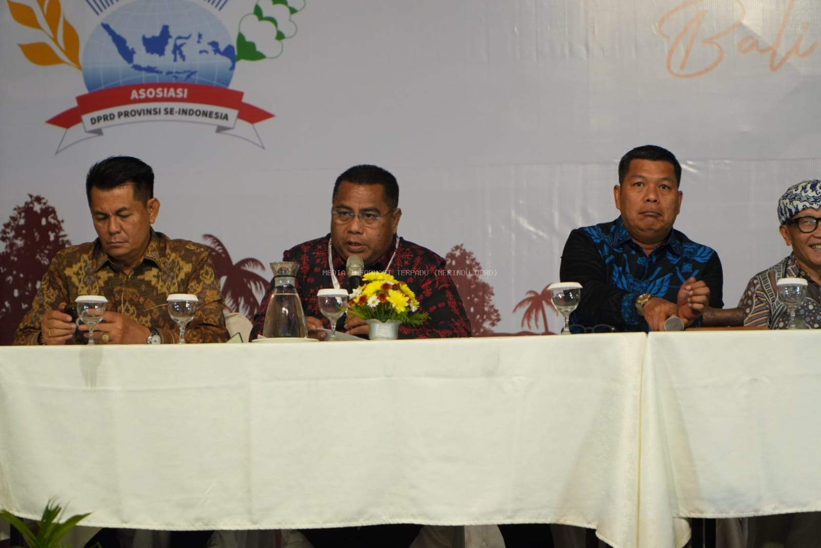 Watubun Minta Pempus Longgarkan Fiskal Daerah untuk Pacu Pertumbuhan Ekonomi